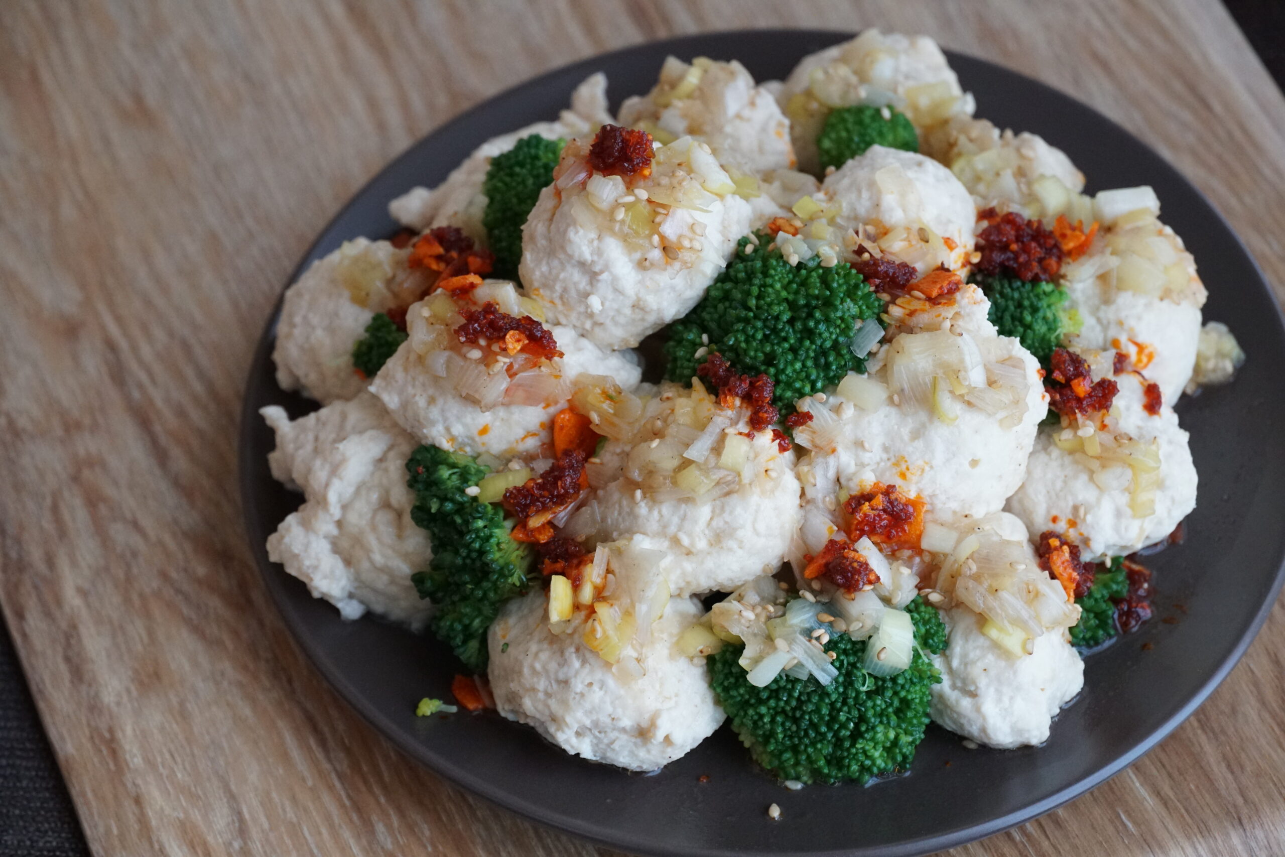 手が汚れない！とろける美味しさ！ふわふわ鶏だんご鍋の作り方