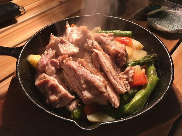 ダッチオーブンで作るローストチキンキリンレシピノート - とっておきの「おつまみ」から「デザート」までキリン