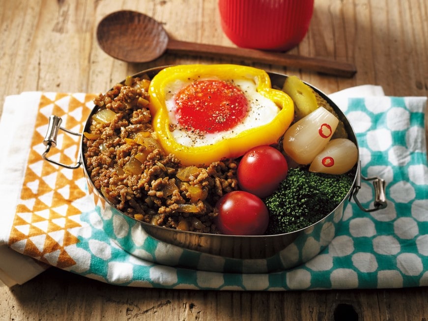 ヒルナンデス 『ナスとトマトの味噌豚カレー』家政婦マコさんのレシピ・作り方を紹介ActiviTV