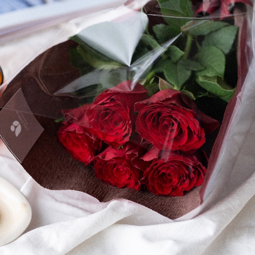 薔薇の花束をドライフラワーにする方法とは?楽しみ方も紹介