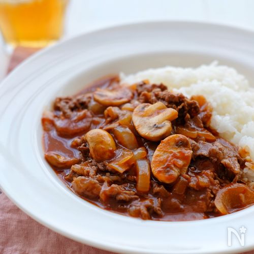 日本の昔ながらのハヤシライスは、この味。 - すももも桃もモモだよね