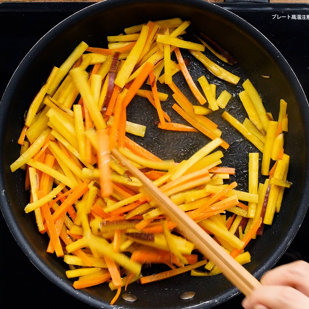 さつまいもの塩麹バターきんぴら