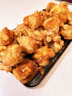 鶏の唐揚げレシピ ジューシーでカリカリに仕上げるプロのコツほほえみごはん-冷凍で食を豊かに-ニチレイフーズ