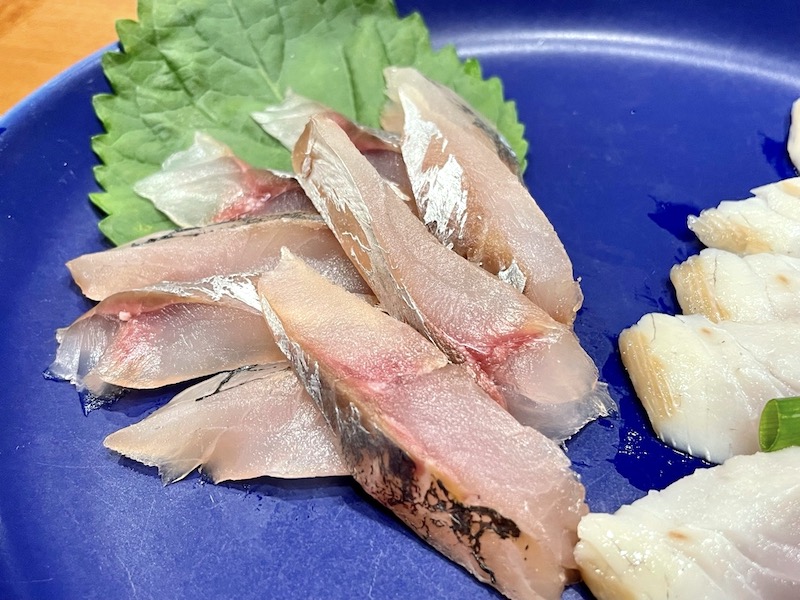 送料無料 お試し！ふくいサーモンの昆布締め・鯵の柚子風味笹漬け半樽 85g ×２個セット 高電圧凍結品 簡易包装でお届け 若狭小浜 かぎ孫 津田孫兵衛