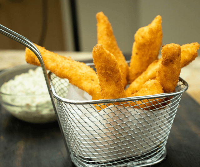 白身魚フライのサンドイッチ「フィッシュフィンガーサンドイッチ」