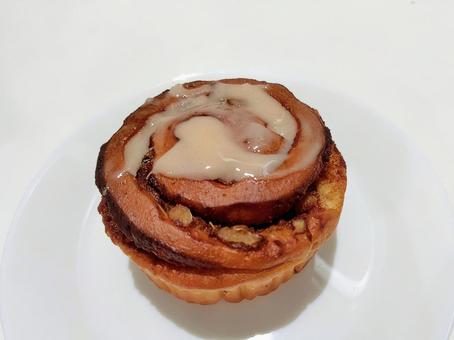 34 シナモンロール High Res Illustrations - Getty Imagesパン, カレー, 菓子パン