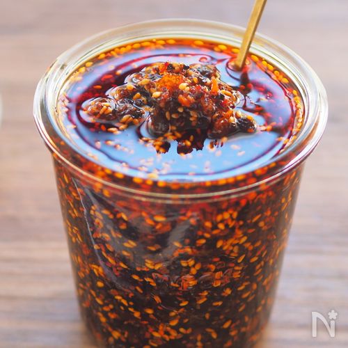 李家の辣椒 手作り万能ラー油！李家の餃子