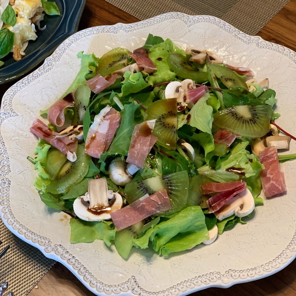 生ハムサラダ
