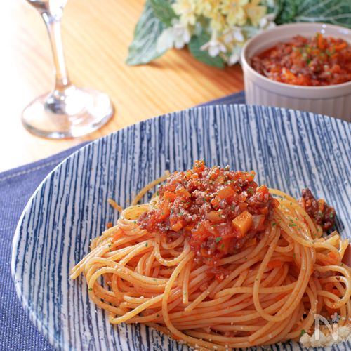 トマトジュースで簡単ミートソースペンネ