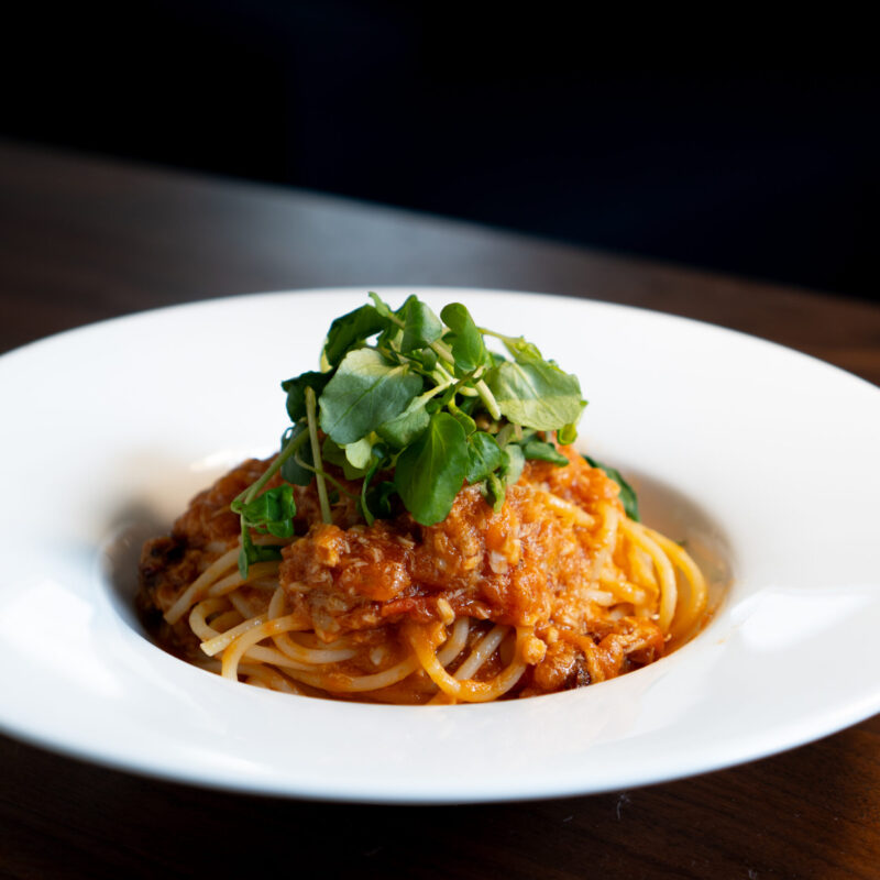 秋なすとツナのピリ辛マリナーラ：みんなのパスタレシピ│レシピを探す│日本パスタ協会