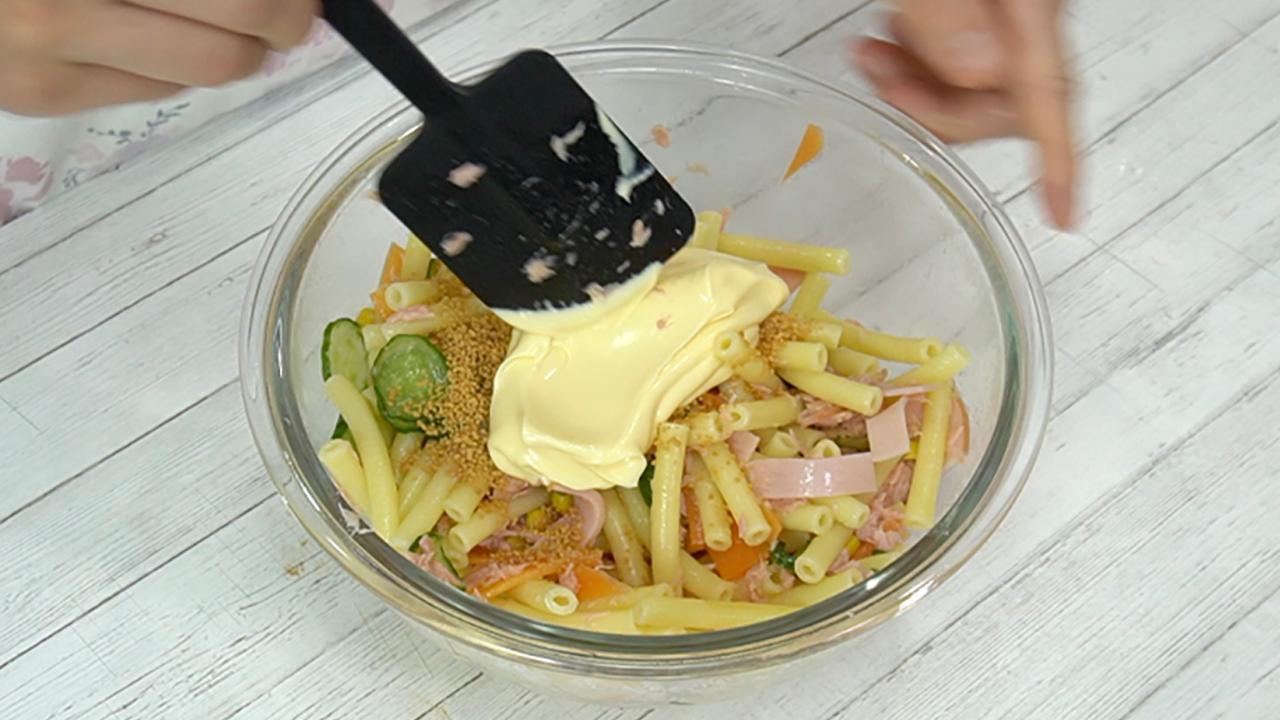 彩り綺麗な作り置き♪マカロニサラダ