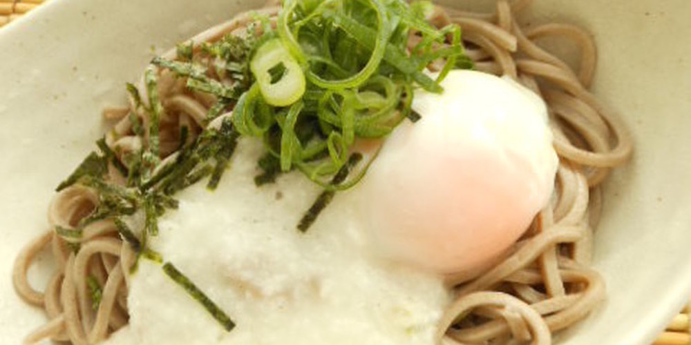 小諸そば 山かけそば 470円立ち食いそば探訪