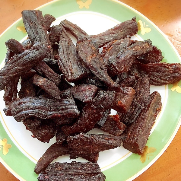 ビーフジャーキーって家で作れるの？鶏や豚の「干し肉」も挑戦！食オタ食の資格者のためのコミュニティ