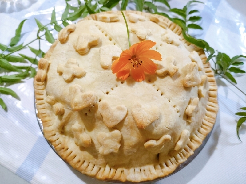 簡単 冷凍パイシートで作るカスタードアップルパイ！fill d'ete