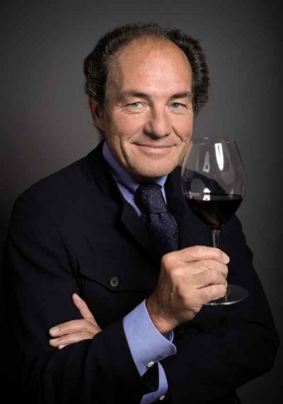 ワイングラスの正しい持ち方とは?食器買取 買取福ちゃんFUKUCHAN