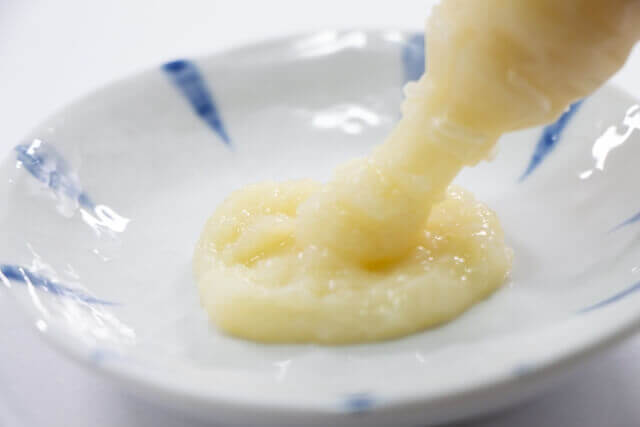 Cook Do クックドゥ 香味ペーストやみつきにんにく醤油味120gチューブ 1個 味の素 時短 料理の素 炒飯 肉野菜炒め - アスクル