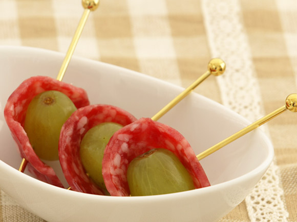 簡単なのに素敵なプレゼント✨チョコサラミ