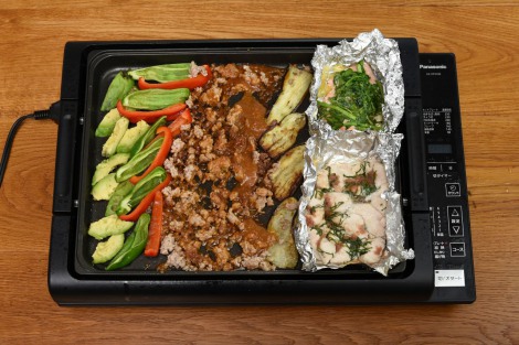 男子ごはん ホットプレートでしらすニラチヂミ＆広島風お好み焼きるりらん