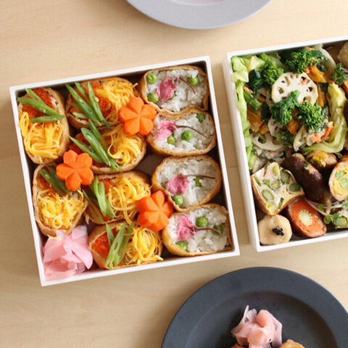 太陽の下でウキウキ! ちょっとおしゃれに春のピクニックランチはいかが?おいしい家族育ハウス食品グループ本社