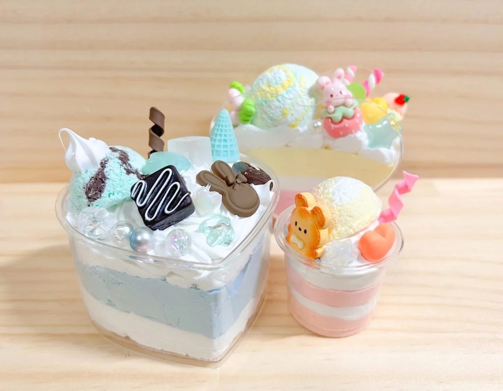 スイーツデコ小物◇パフェ型ペン立てDecoration-goods colette