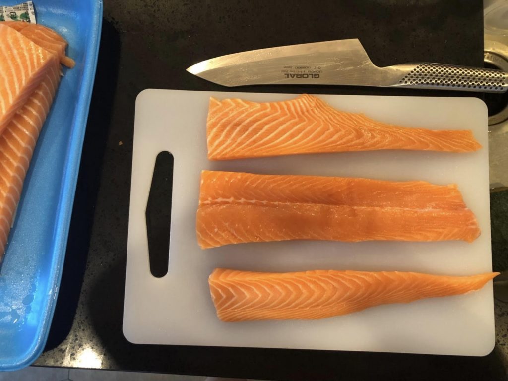 サーモンフィレの切り分け方 刺身の切り方山内鮮魚店の海鮮レシピ