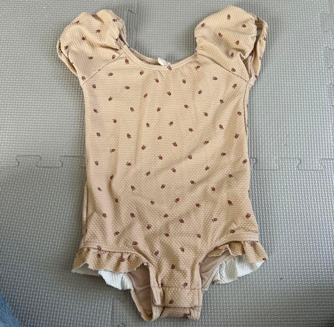 ガチャ ラ・メゾン・アンソレイユターブル タルトアクリルスタンドクインシーメロンと練乳ティラミスクリームのタルトラ・メゾンアンソレイユターブル タルトアクリルスタンド8.季節のたっぷりフルーツタルト～シャインマスカット～ネコポス配送対応C