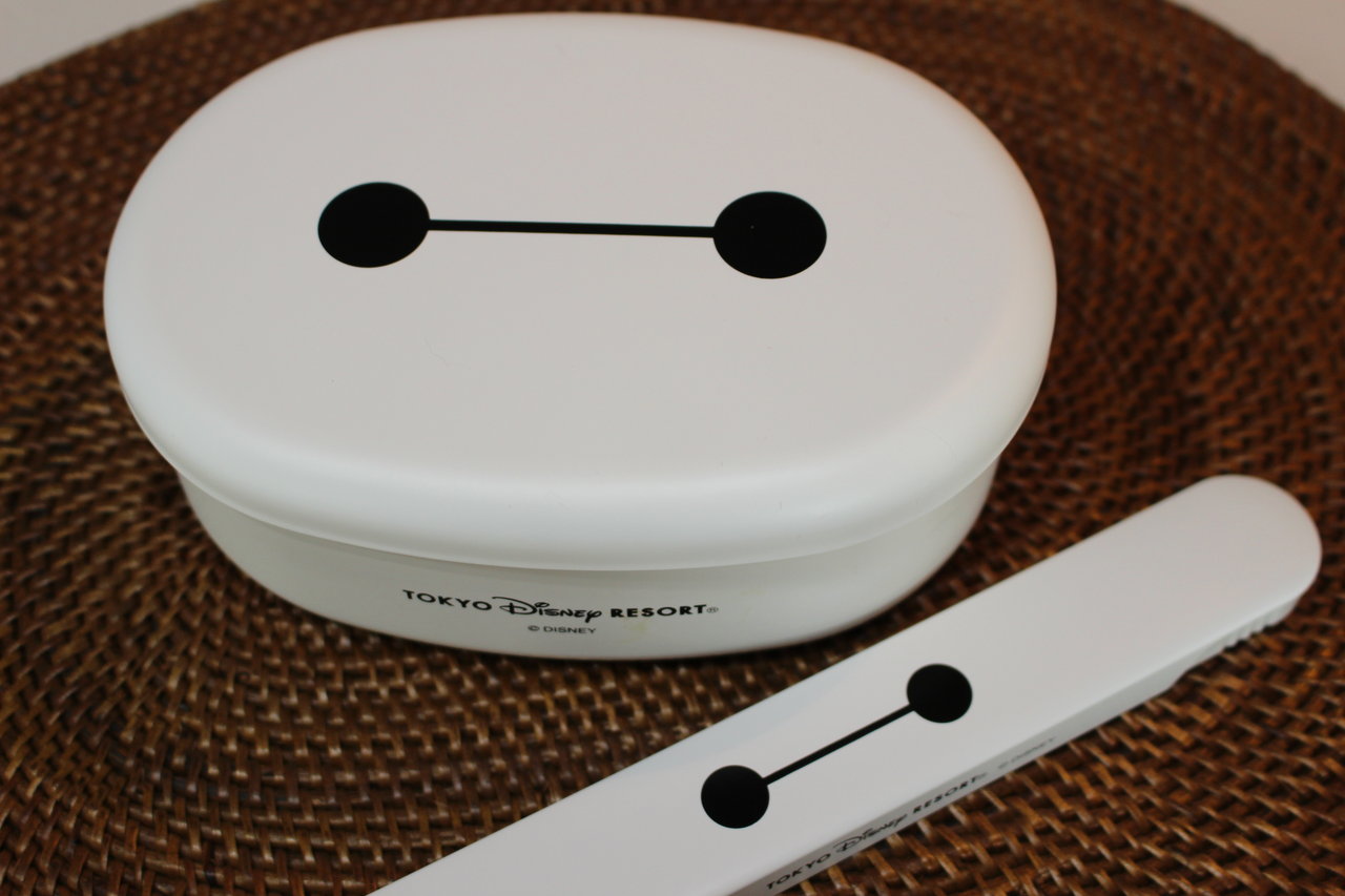 リースからひょっこりはん！ベイマックスでクリスマス弁当