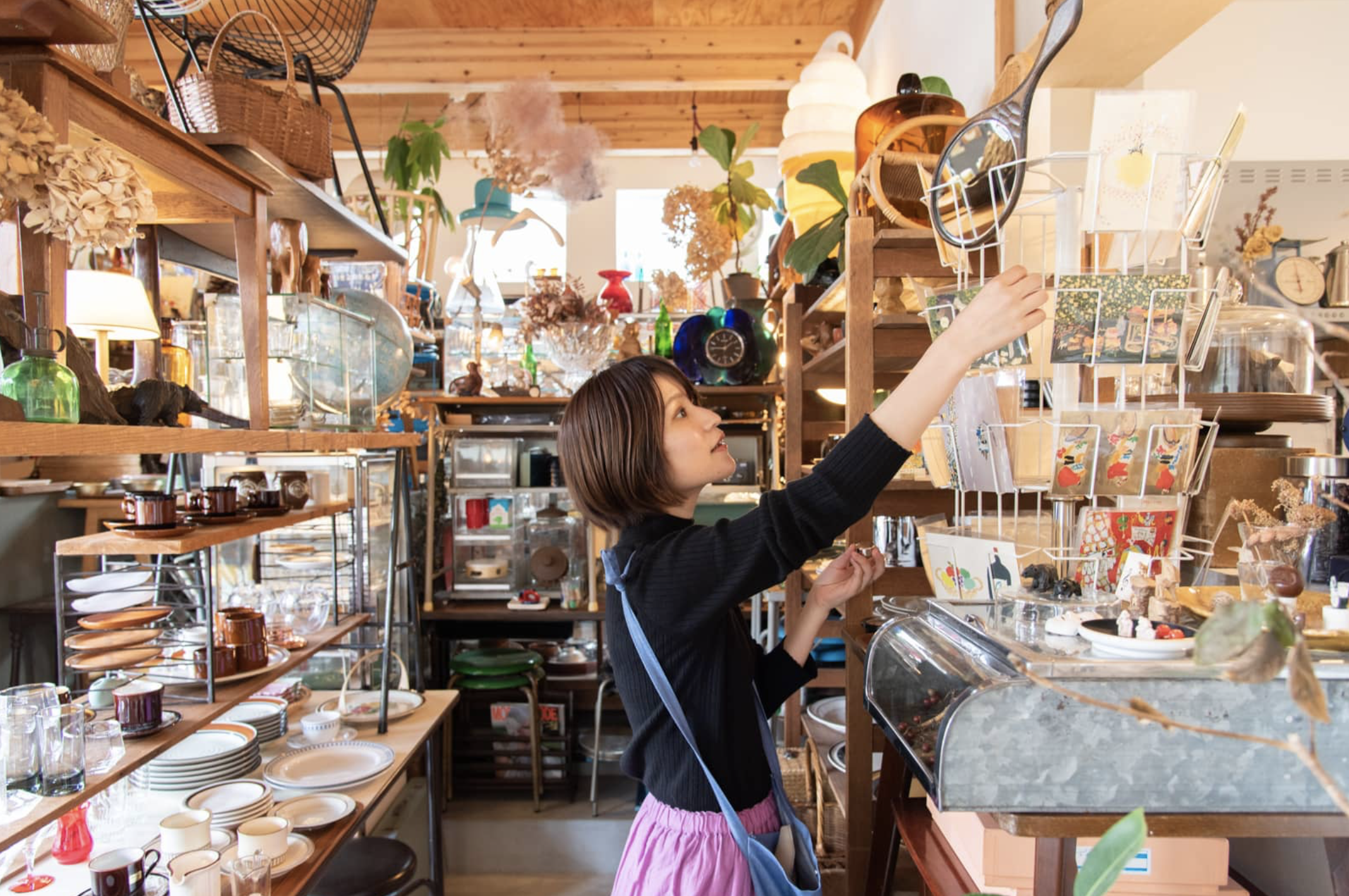 フランスから届いたカラフル雑貨など！外苑前で立ち寄りたいショップ5選