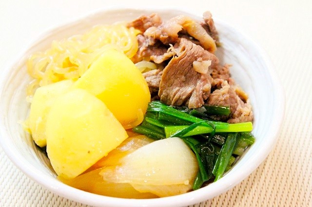 ハンバーグをしっとり柔らかく仕上げるには? 土井善晴が教えるレシピでいつもの家庭料理がおいしくなる! 作ってみたダ・ヴィンチWeb