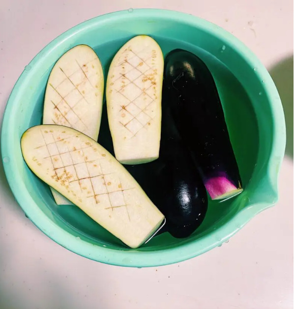 茄子の揚げ浸しフライパンを使わない油を吸わないレシピTikTok