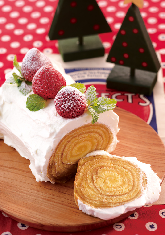 市販スポンジ1つで！簡単3段ケーキ♫