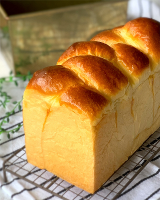 Hb で甘くて濃厚なブリオッシュ食パン by えりぴょんさん☆クックパッド簡単おいしいみんなのレシピが392万品