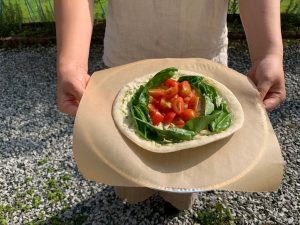 原材料費たった400円の「段ボールピザ窯」で本格ピザを焼く方法 - メシ通ホットペッパーグルメ