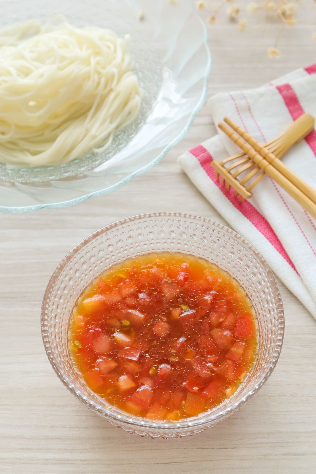さっぱり♪ピリ辛トマトのつけそうめん