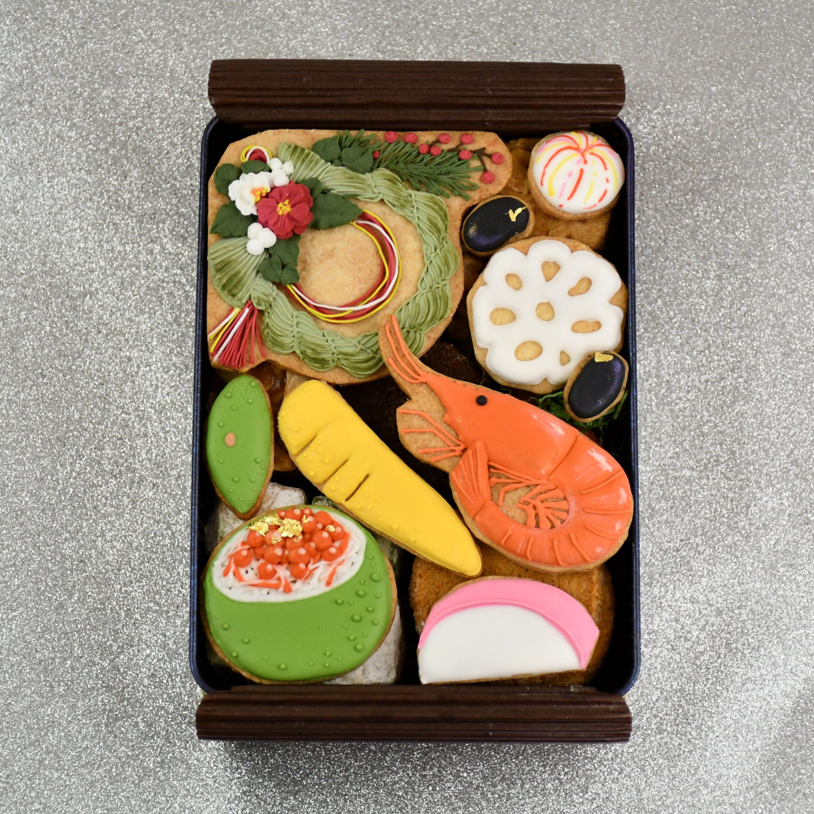 おせちクッキー作ってた - マイル日記