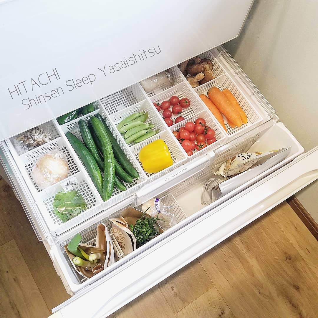 新聞紙で汚れ防止。冷蔵庫の収納は新聞でもっと便利に清潔に！新聞だいすき家族