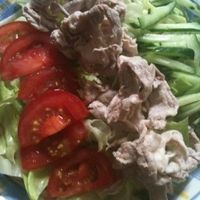 簡単ごまつゆ漬けうどんのレシピ