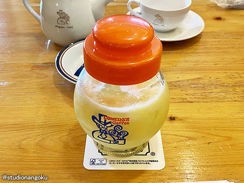 コメダ珈琲 🍴 むかーしに比べてジュースの容器めちゃめちゃ小さくなりましたよね??? それとも自分が成長したから、、? ミックスジュースかバナナ ジュース頼みがち