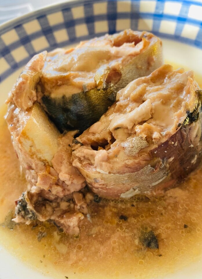 カルディのサバ缶で サバフレーク作りました〜🐟👌 ⁡ ⚪︎サバフレーク、とろたまごはん。 柴漬けを乗せて。 ⚪︎切り干し大根の煮物 らっきょ⚪︎野菜のスープ ⁡ カルディのサバ缶とピーマンあったら 作ってみてほし〜サバフレーク。 ⁡ 今回ピーマンを使いましたけど