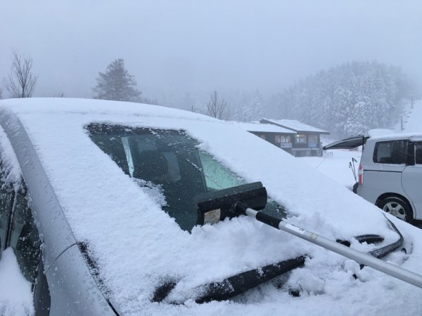 Amazon長良化学工業 融雪剤 雪とけっ子 5kg凍結防止剤・融雪剤