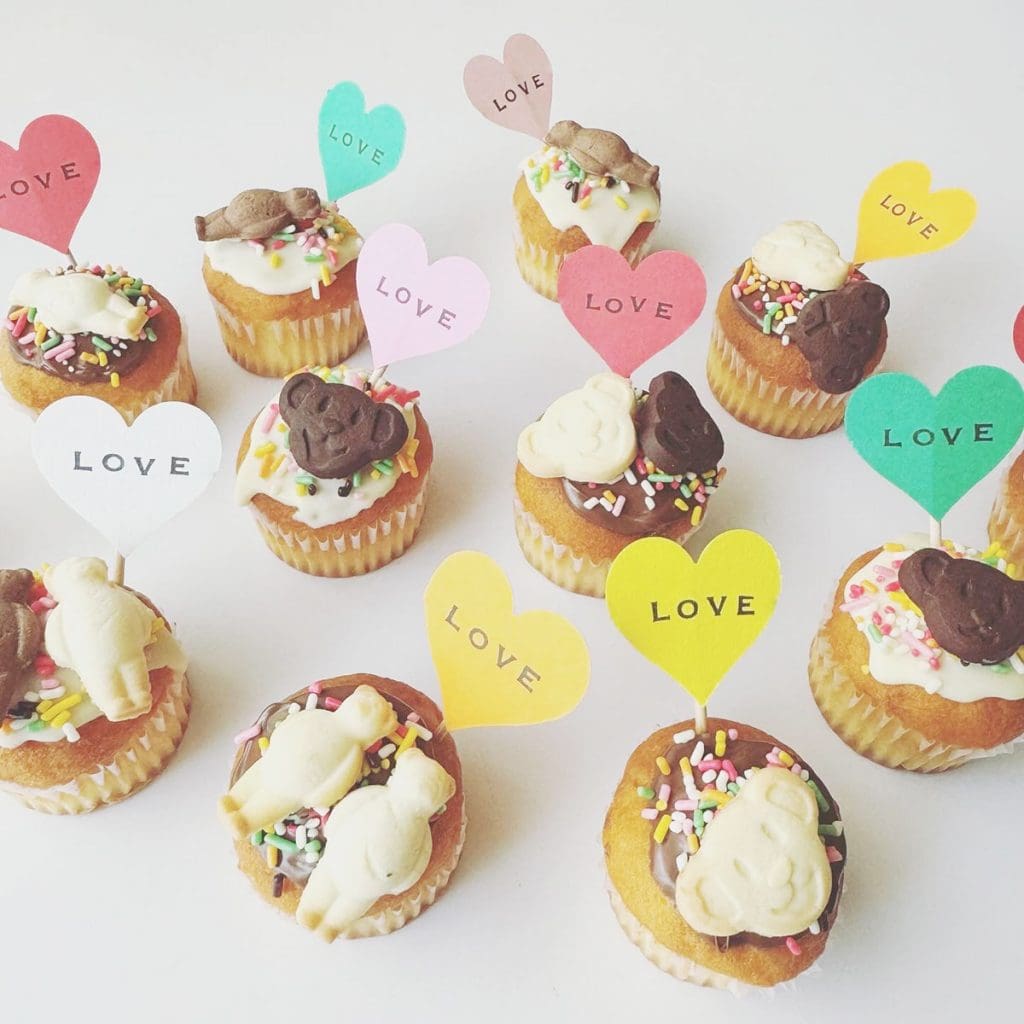 手作りトトロマフィンのデコレーションアイデア