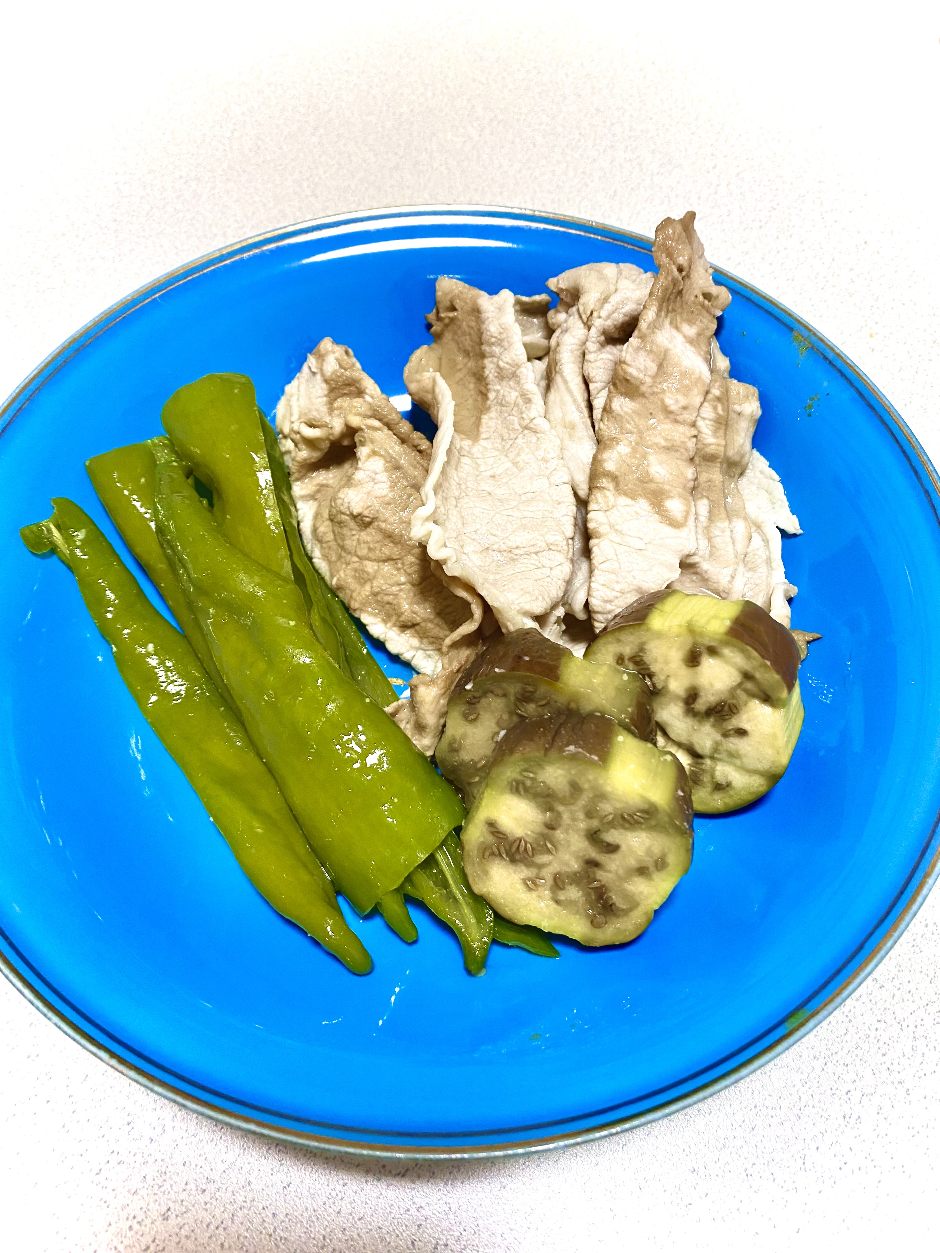 万願寺とうがらしと豚バラ肉の甘辛炒めひよこ食堂