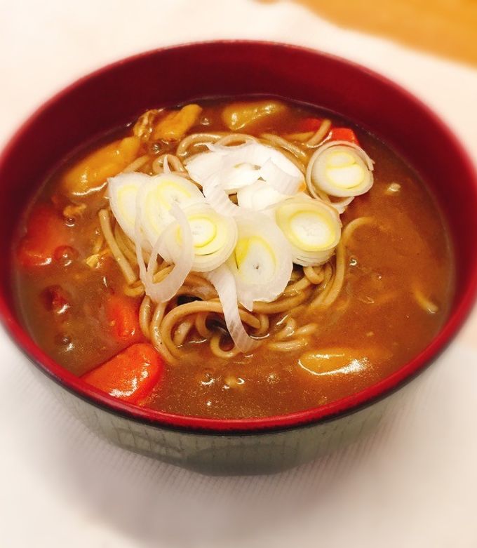 残ったカレーでカレー蕎麦♪