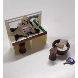 カプセルトイ「貝の浜焼き」が二ッチなのに異常な作り込みでビビる - Togetterトゥギャッター