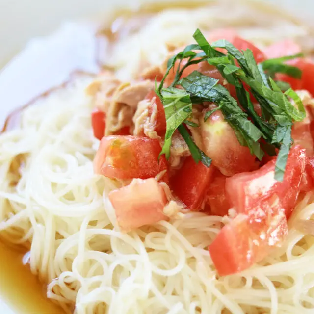 ツナ缶とめんつゆで和風パスタ 塩分1.3㌘くま吉の減塩食レシピ 外食の塩分比較