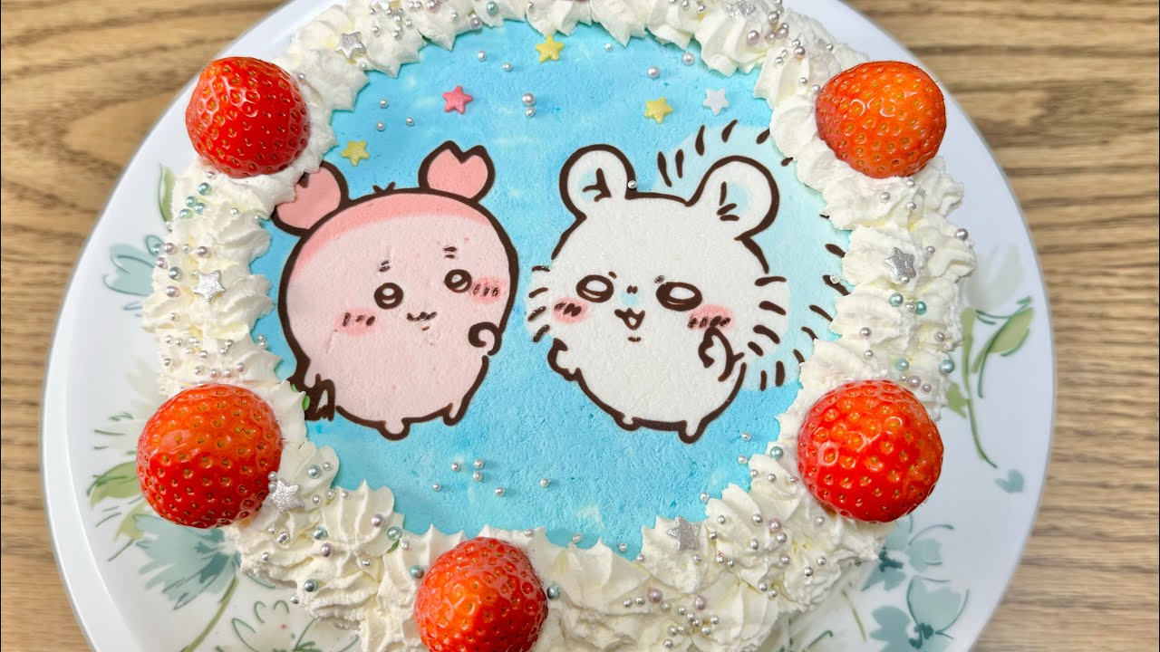 シュークリームがみるみる「ちいかわ」に！ 高クオリティすぎる手作りお菓子がかわいすぎて食べられない 1 2ねとらぼ