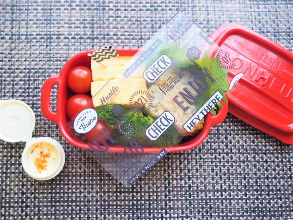 いろいろなシーンで大活躍！注目のセリアのランチボックスRoomClip mag暮らしとインテリアのwebマガジン