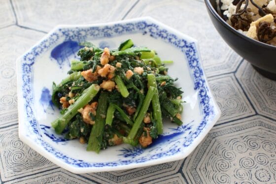 簡単！時短！ 白だしで作る春菊のおひたし