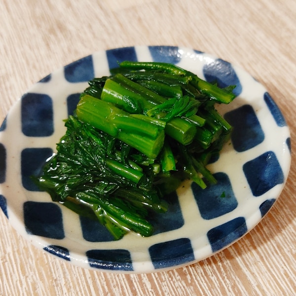 春菊は冷凍保存できる？ 冷凍するコツや新鮮な春菊の選び方とは