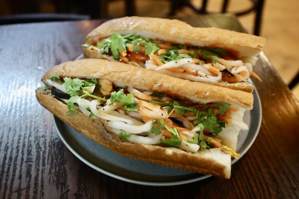 サンドイッチ英語? Sandwich English? 潜水艦はサブマリン、サブマリンはサンド 闘魂英会話・英語門英語門 闘魂英会話 1,2,3ダァー! A-B-C ダァ! - 楽天ブログ